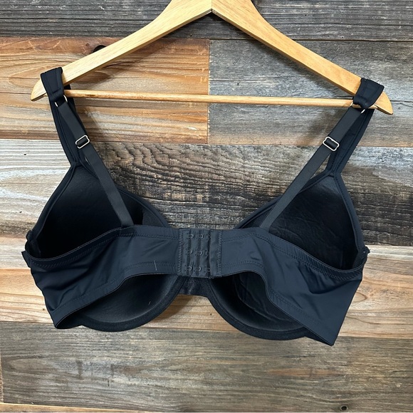 Vince Camuto Bra Size 42D Black Padded Underwire Adjustable Clasp Back - Picture 6 of 7
